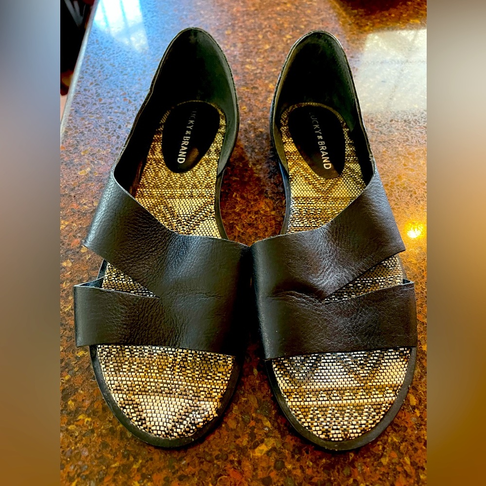 Lucky brand sandals